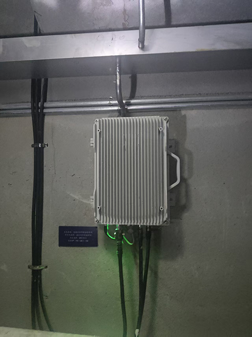  海港电力管廊覆盖漏缆方式案例